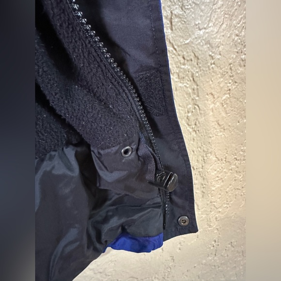 Mountain Hardwear Conduit Jacket - Picture 7 of 14